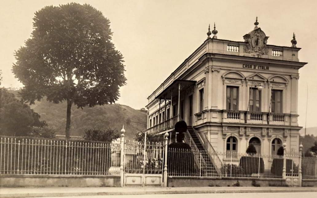 Prefeitura de Nova Friburgo comenta sobre a venda do Clube do Xadrez, no  centro, Nova Friburgo