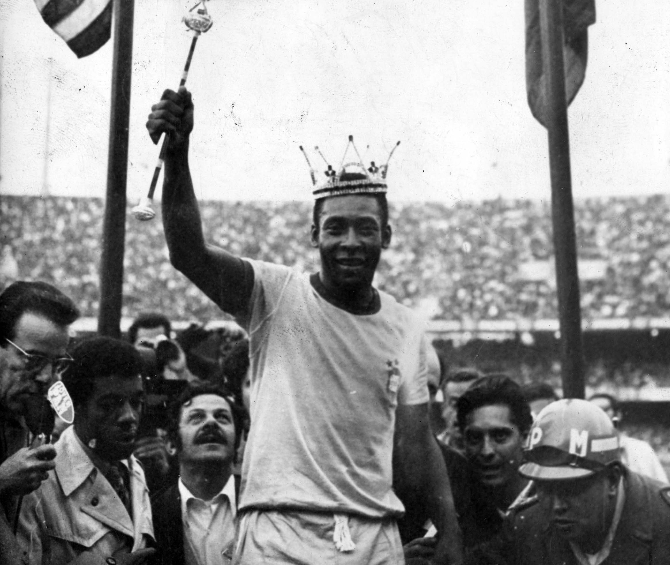 Maior ídolo da história do Santos, Rei Pelé completa 82 anos neste